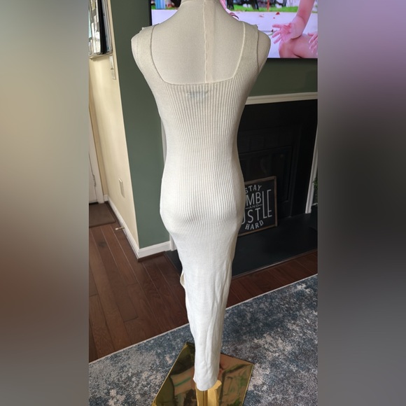 ASOS Cream Ribbed Knit Midi Dress with Thigh High Split - Picture 4 of 6